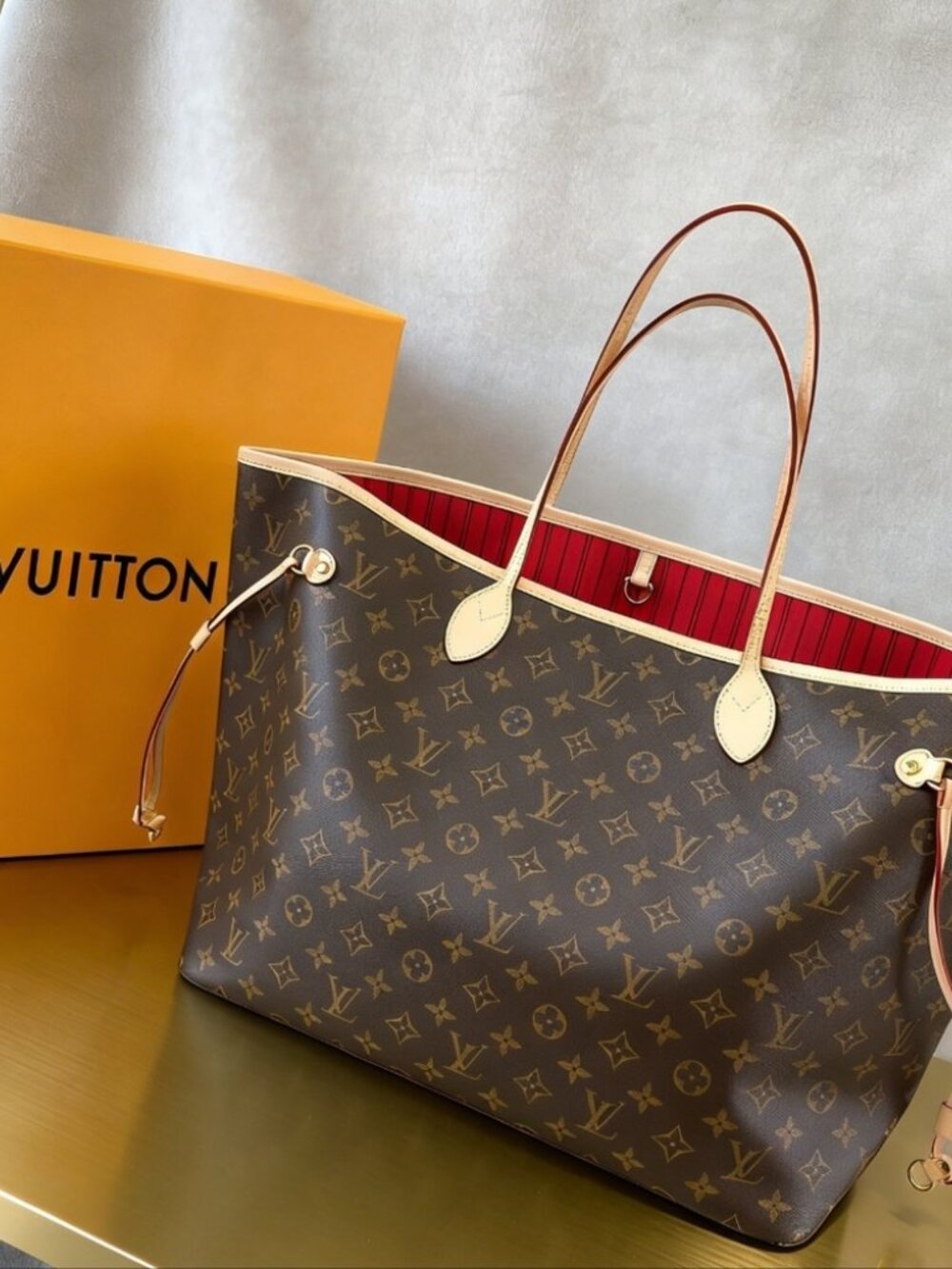 Louis Vuitton Neverfull Red Lining Bag